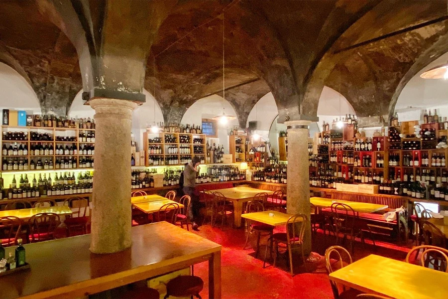 N’Ombra de Vin, una vineria in una ex cripta vicino a Brera